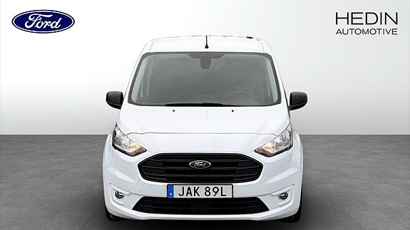 Ford Transit Connect 8 of 9