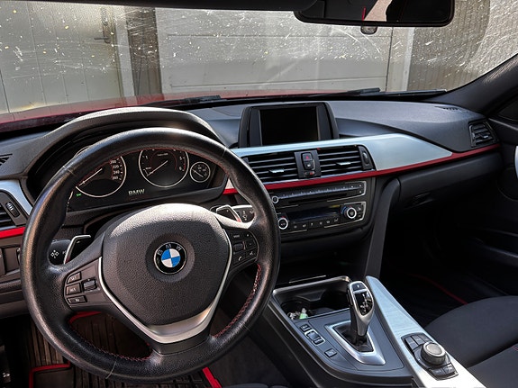 BMW 320d 5 of 6