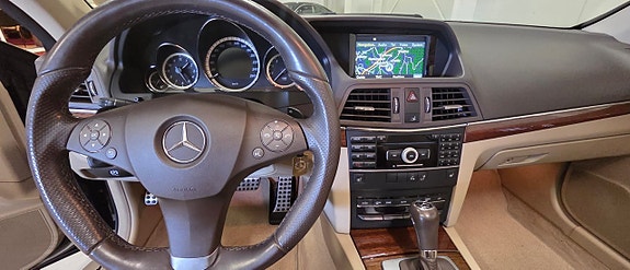 Mercedes-Benz E300 de 16 of 20