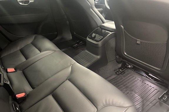 Volvo V90 11 of 22