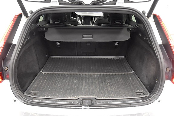 Volvo V60 27 of 27