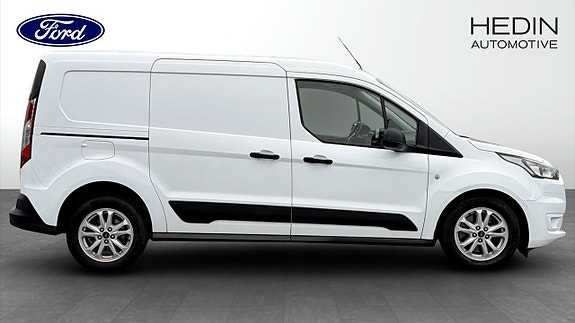 Ford Transit Connect 6 of 9