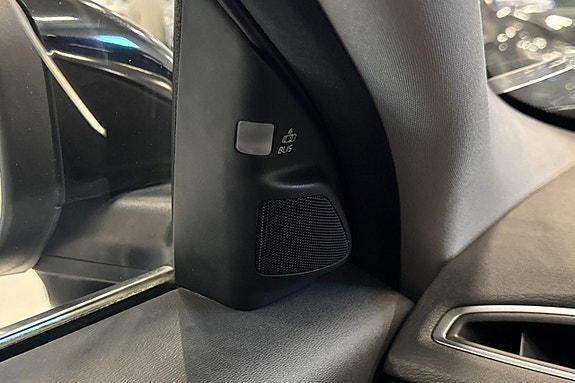 Volvo XC70 19 of 20