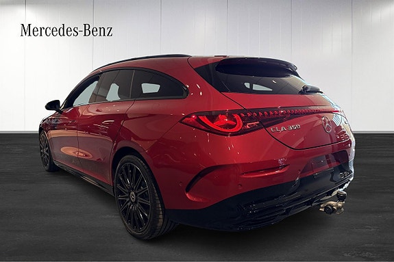 Mercedes-Benz CLA350 3 of 11