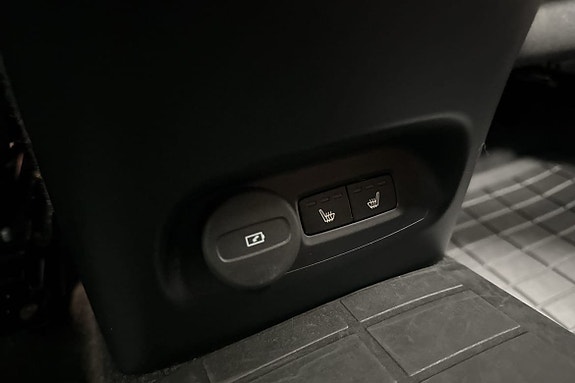 Volvo XC40 21 of 22