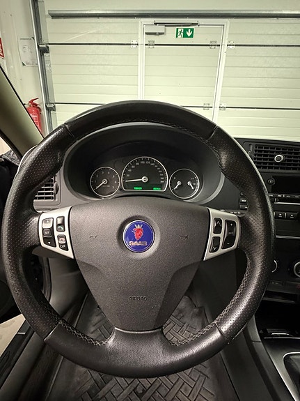 Saab 9-3 6 of 18
