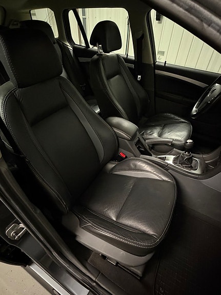 Saab 9-3 8 of 18