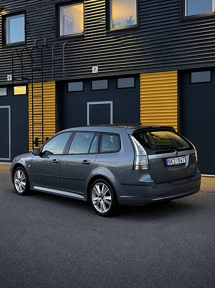 Saab 9-3 4 of 18