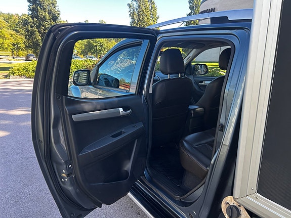 Isuzu D-max 13 of 27