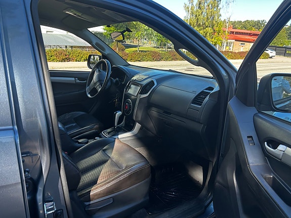 Isuzu D-max 16 of 27