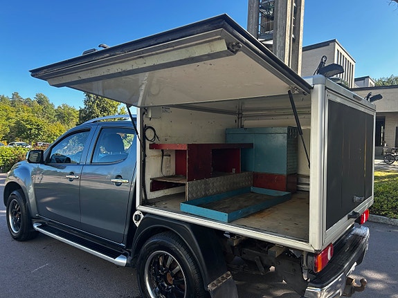 Isuzu D-max 8 of 27