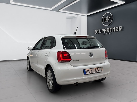 Volkswagen Polo 8 of 15
