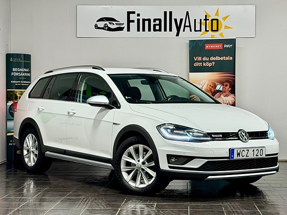 Volkswagen Golf Alltrack 2 of 24