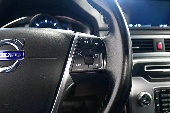 Volvo V70 14 of 25
