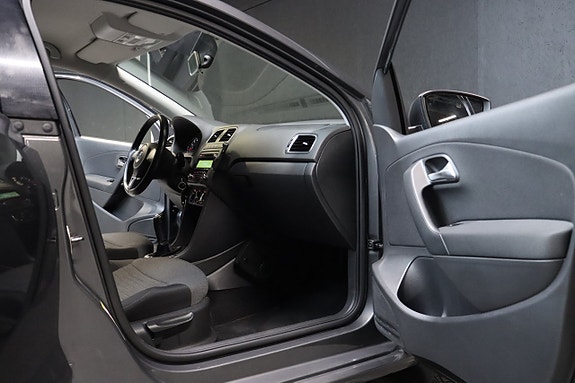 Volkswagen Polo 10 of 20