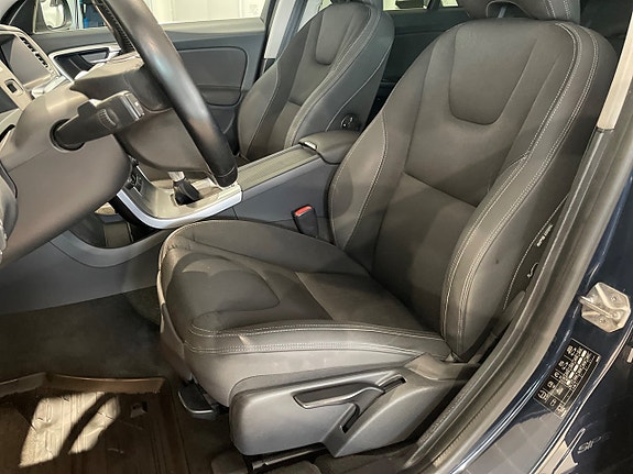 Volvo V60 13 of 22