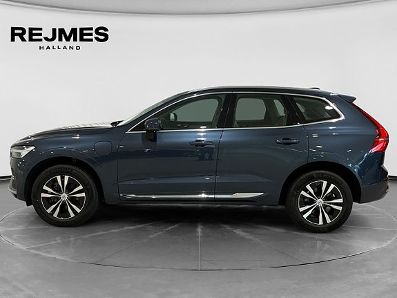 Volvo XC60 3 of 16