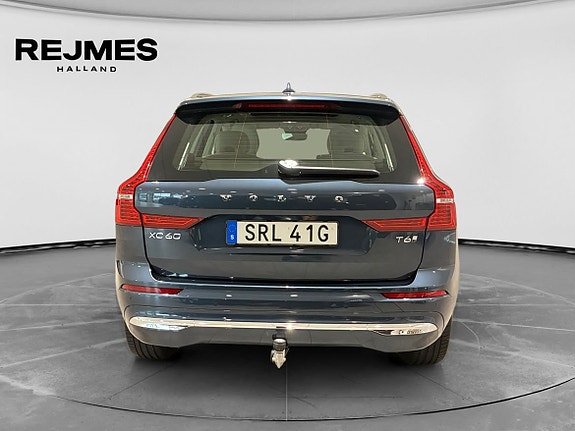 Volvo XC60 8 of 16