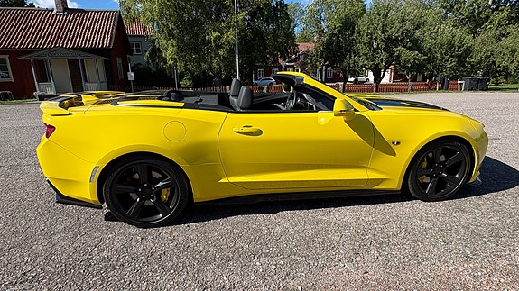 Chevrolet Camaro 6 of 13