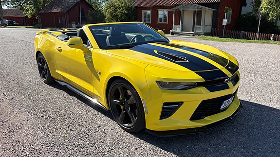 Chevrolet Camaro 8 of 13
