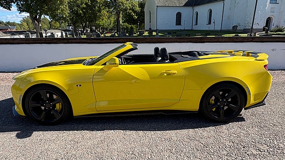 Chevrolet Camaro 3 of 13