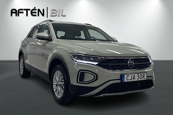 Volkswagen T-Roc 4 of 22