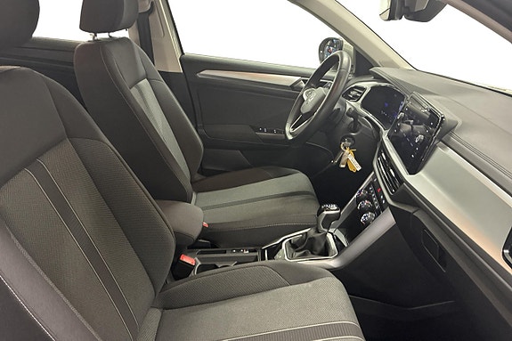 Volkswagen T-Roc 14 of 22
