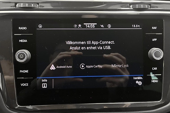 Volkswagen Tiguan 19 of 23