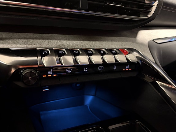 Peugeot 5008 12 of 17