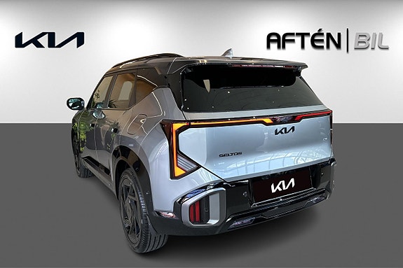 Kia Seltos 25 of 27