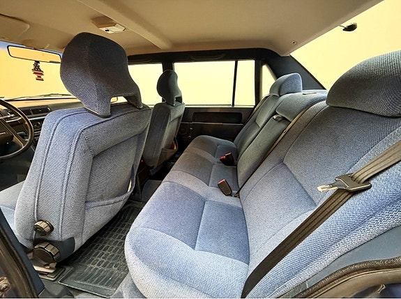 Volvo 940 6 of 9