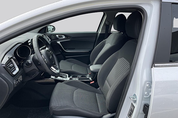 Kia Ceed 8 of 18
