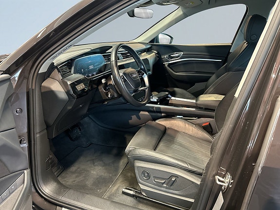 Audi Q8 e-tron 7 of 20