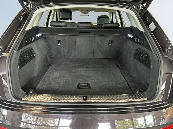 Audi Q8 e-tron 12 of 20