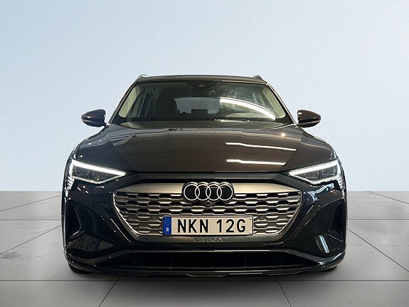 Audi Q8 e-tron 2 of 20