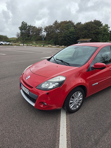 Renault Clio 4 of 6