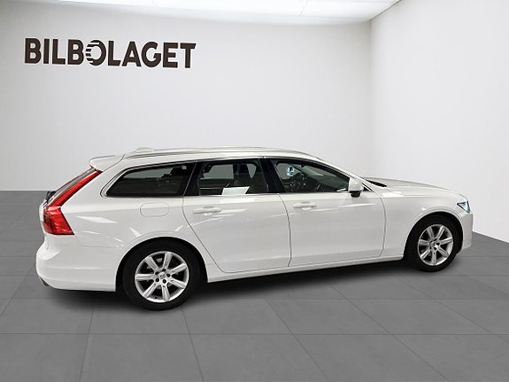 Volvo V90 6 of 17