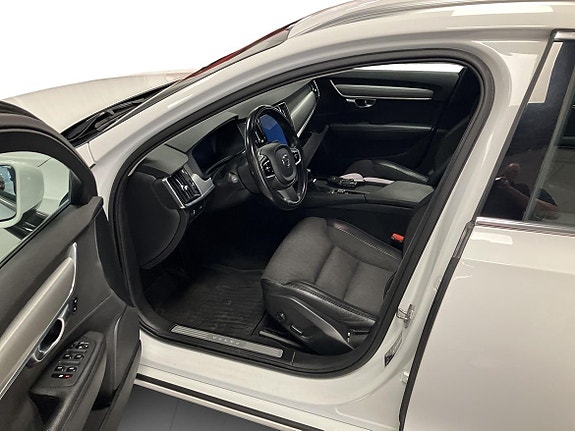 Volvo V90 7 of 17