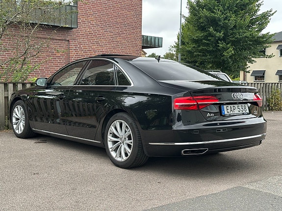 Audi A8 10 of 25
