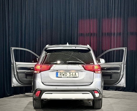 Mitsubishi Outlander 9 of 30