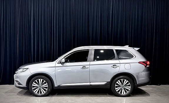 Mitsubishi Outlander 4 of 30