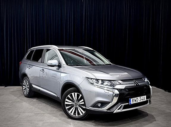 Mitsubishi Outlander 3 of 30