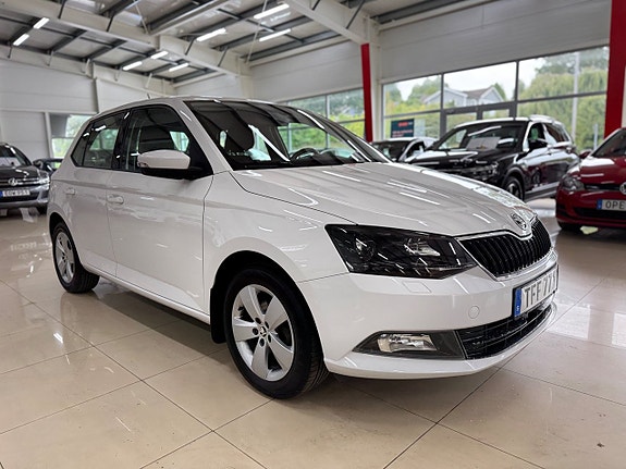 Skoda Fabia 5 of 9