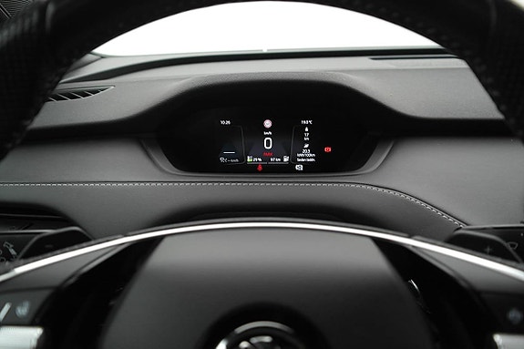 Skoda Enyaq 13 of 19