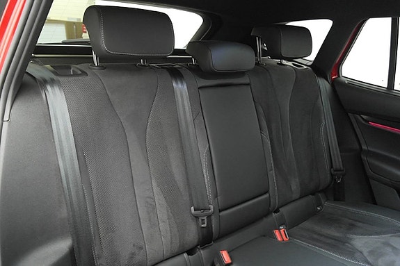 Skoda Enyaq 10 of 19