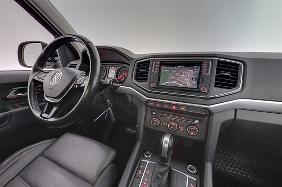 Volkswagen Amarok 12 of 27