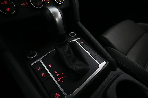 Volkswagen Amarok 18 of 27