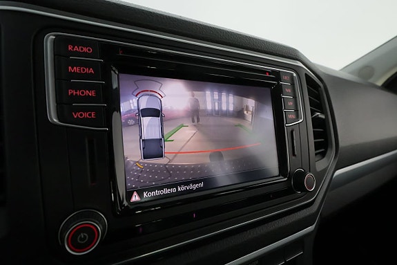 Volkswagen Amarok 21 of 27