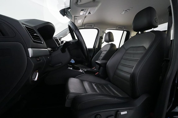 Volkswagen Amarok 9 of 27