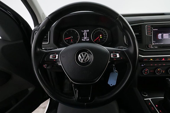 Volkswagen Amarok 13 of 27